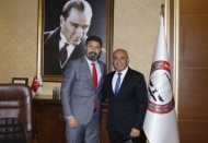 Bireyin temel hak ve özgürlükleri, bağımsız yargı ve barolar ile güvence altına alınabilir