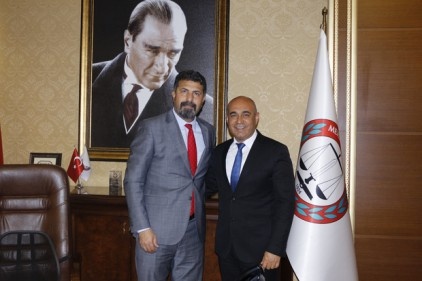 Bireyin temel hak ve özgürlükleri, bağımsız yargı ve barolar ile güvence altına alınabilir