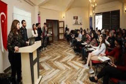 Bireylerin, finans hizmetlerini doğru kullanmalarına destek olacak bir eğitim