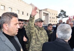 Birliklerde inceleme ve denetlemelerde bulundu