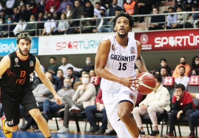 Bitci Türkiye Kupası: Gaziantep Basketbol, 77-62 mağlup