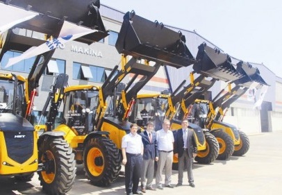 Bitlis İl Özel İdaresi 4 adet yengeç tip kazıcı yükleyici aldı