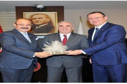 "Biz ne kadar çok yatırım yaparsak o kadar borçlanıyoruz&#8221; 