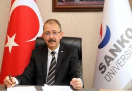 “Bizi seçecek öğrencilerin mutlaka insanları ve işini sevmesi gerekir”