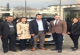 BMW 5.20İ, talihlisine verildi