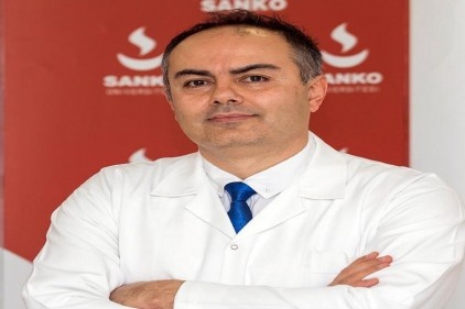 &#8220;Böbrek naklinin yapılabilmesi için uygun vericinin bulunması şart&#8221;