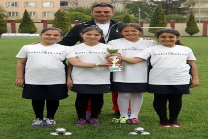Bocce müsabakaları sonucunda, il ikincisi oldu