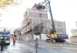 Boğaziçi Bulvarı 2’nci etap yol açma çalışmaları sürüyor