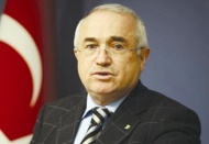 Bohçanın dört ucu biraya gelemedi