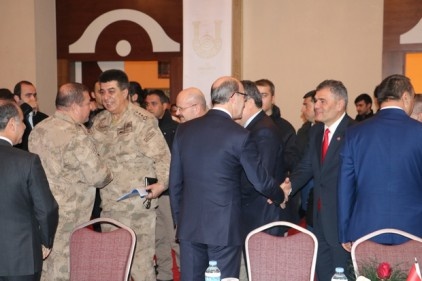Bölgenin valileri, emniyet müdürleri ve komutanları Şanlıurfa&#8217;da toplandı