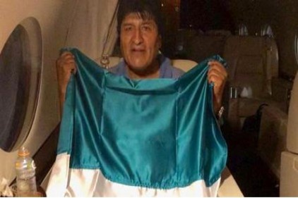 Bolivya eski Başkanı Morales ülkesini terk etti