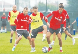 Bolu Kampı’nda sabah-akşam antrenman