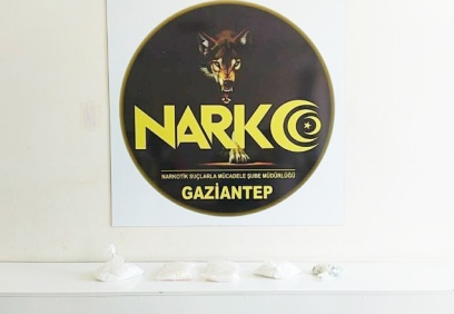 Bonzai ve esrar ele geçirildi