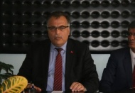 Borç gırtlağa dayandı