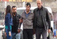 Boşandığı eşini kucağındaki çocuğu ile öldüren şüpheli tutuklandı