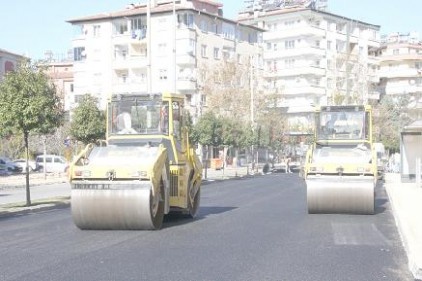 &#8220;Bozuk olan yollar yapılıyor&#8221;