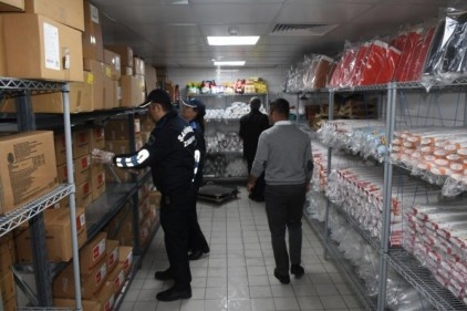Bozuk ürün ve gıda konusunda vatandaşlar da duyarlı olmalı