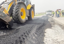 Bozuk yollar onarılıyor