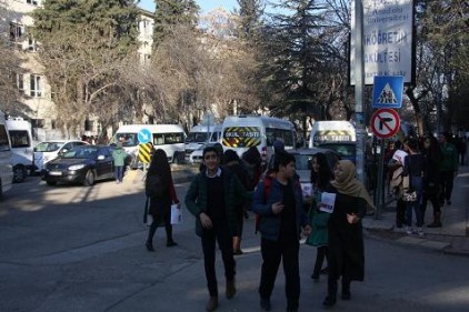 Bu karne çocukların değil anne babanın karnesidir