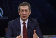 Bu meseleye tamamen eğitsel olarak bakarız