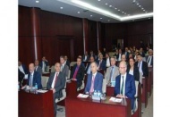 Bu şehrin sahipleri olarak okullarımıza ve öğrencilerimize sahip çıkmalıyız