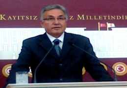 “Bu siyasal iklimi değiştirmek gerekiyor”