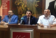 Bu sorumsuz ve hadsiz tutum açıkça ateşle oynamaktır
