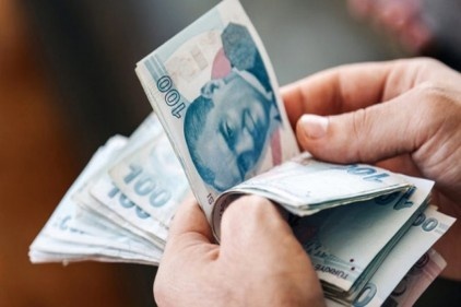 Bu süreçte en fazla sıkıntı çeken kesim küçük esnaf