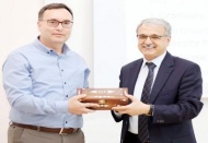 Bu ülkenin dinamikleri sizlersiniz