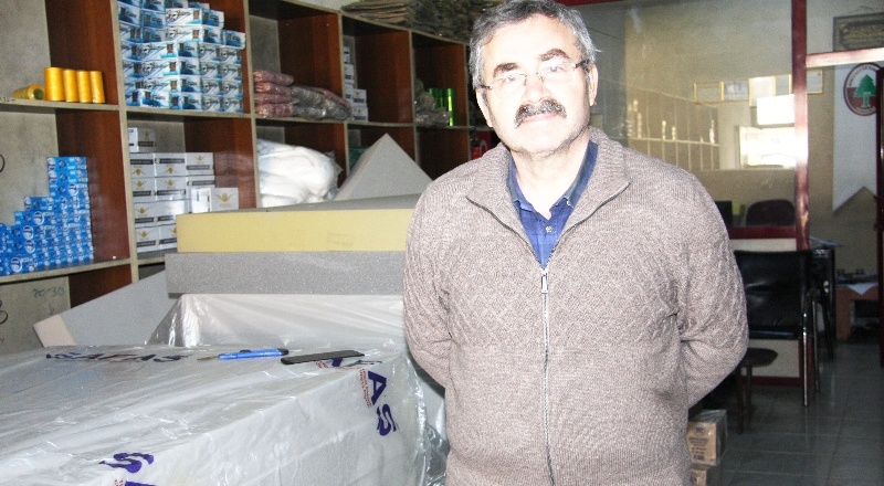 Bu zorlu süreçte, üreterek ekonomiye katkı sunuyoruz