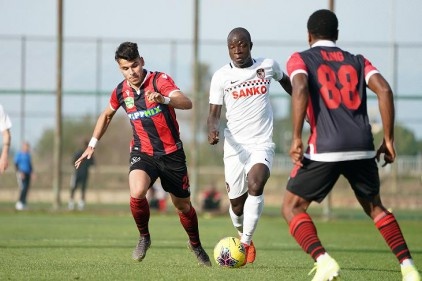 Budapest Honved&#039;i 1-0 mağlup ettik