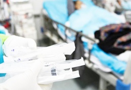 Bugün yemeyi içmeyi bırakıp 85 milyonu aşılamalıyız