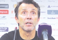 Bülent Korkmaz: "Hakem bugün bu takımın kaderiyle oynadı"