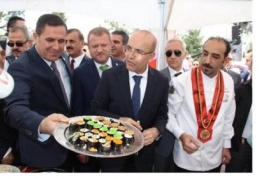 Bulgurdan yapılan 101 çeşit yemek sergilendi