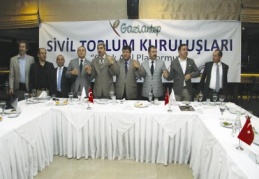 Bunlar halkın değil hükümetin dernekleri