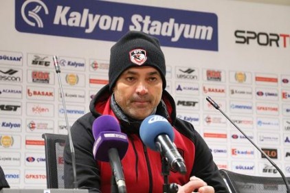 Burak Yılmaz tahta oturdu