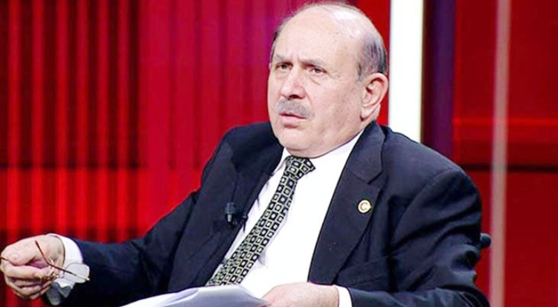 Burhan Kuzu Koronavirüs nedeniyle hayatını kaybetti