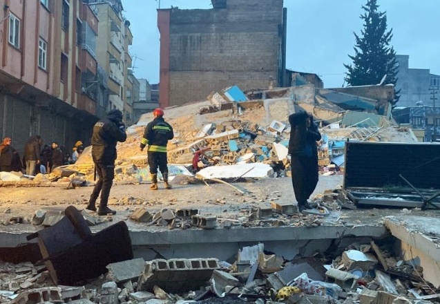 Bursa Valisi Yakup Canbolat ve Belediye Başkası Alinur Aktaş Gaziantep’e görevlendirildi.