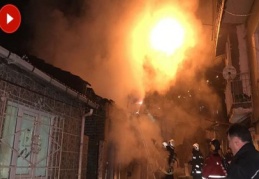 Bursa'da tüp patlayan evde yangın: 1 yaralı