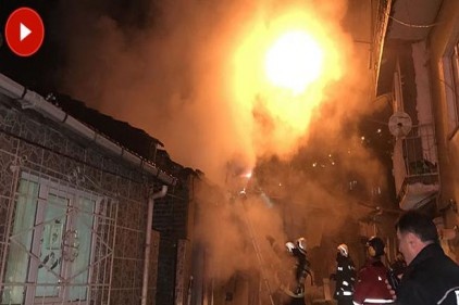 Bursa&#039;da tüp patlayan evde yangın: 1 yaralı