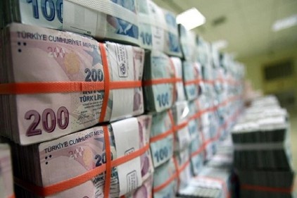 Bütçe Eylül&#039;de 6 milyar açık verdi