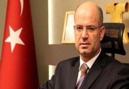 Bütün fedakarlığıyla ailenin temel taşı olan kadınlarımız