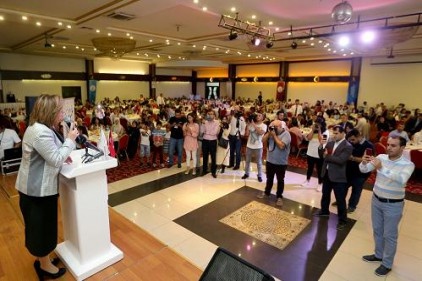 Büyük adam olmak demek çok parası olan adam anlamına gelmez