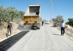 Büyükşehir, 3 yılda 1657 kilometrelik yolu asfaltladı
