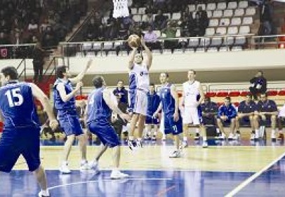 Büyükşehir Belediye Basketbol takımı kazanmaya devam ediyor.