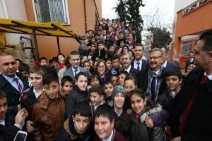 Büyükşehir Belediyesi, eğitime destek veriyor