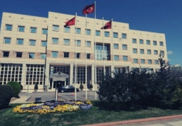 Bisikletle işe gidip gelen işçiye aylık 50 TL zam