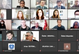 Büyükşehir Belediyesinin online çalıştayları sürüyor