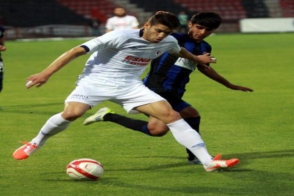 Büyükşehir Belediyespor evinde mağlup oldu 0-2