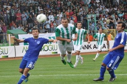 Büyükşehir berabere kaldı 2-2